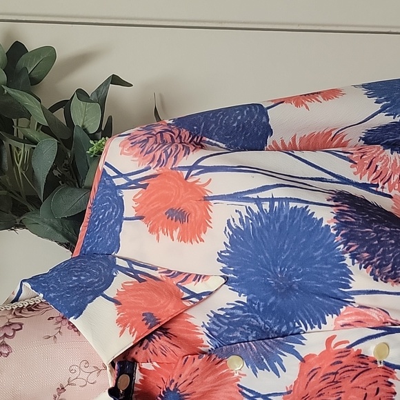VTG | Bright Coral Floral Print Blouse - Picture 3 of 9